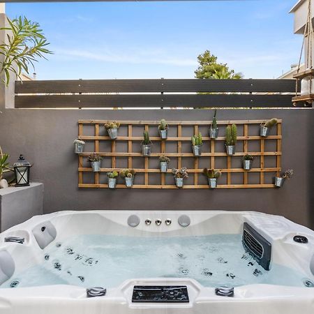 Luxe House In Glyfada With Spa Near Metro Station C8 아테네 외부 사진